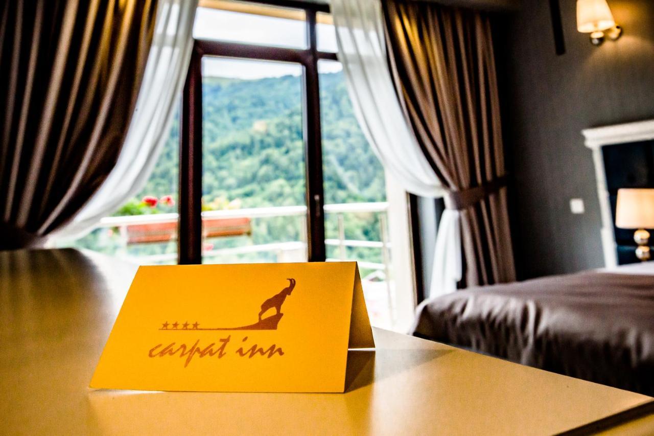 Hotel Carpat Inn Azuga Bagian luar foto